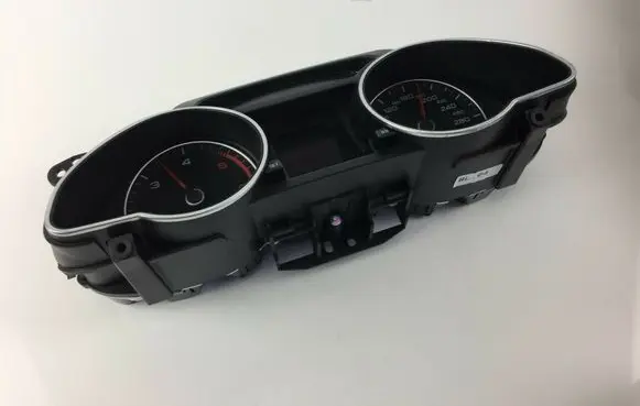 Audi A5 8T 8F Speedometer (instrument cluster) 8T0920932N Z2016