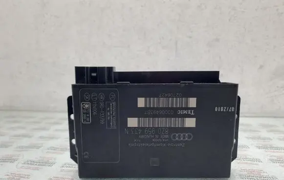 Audi A2 Comfort/convenience module 8Z0959433N
