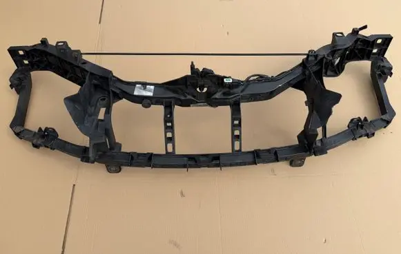 Ford Kuga I Radiator support slam panel 8V418B041A