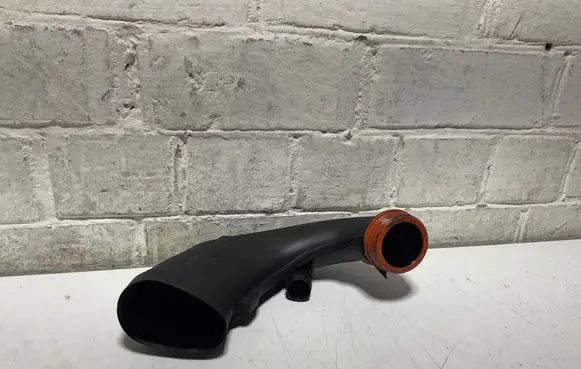BMW 6 F06 Gran coupe Air intake duct part 7577451
