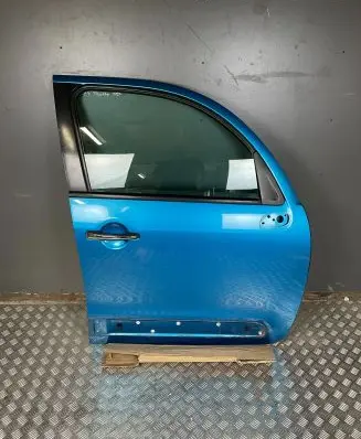 Citroen C3 Picasso Front door