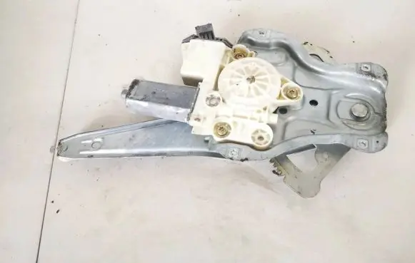Sliding door window regulator with motor