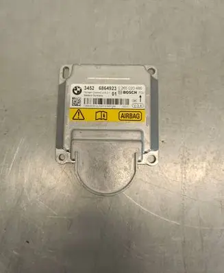 BMW 5 F10 F11 Airbag control unit/module 6864923