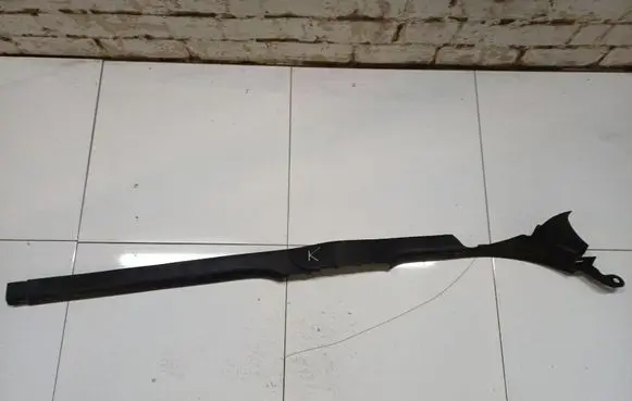 Volkswagen PASSAT B5 Front sill trim cover 3b0853369