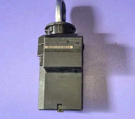 Mercedes-Benz Vito Viano W639 Ignition lock A6395452108 33002305 706117