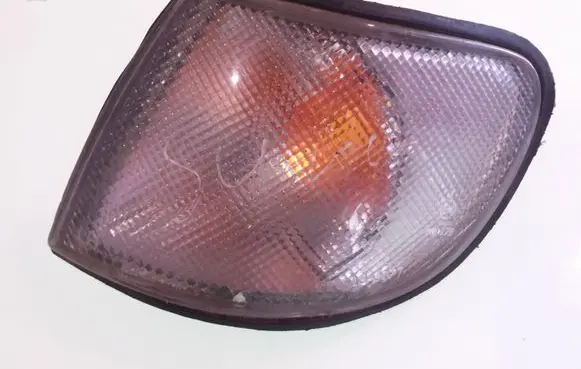 Nissan Sunny Front indicator light 183177B