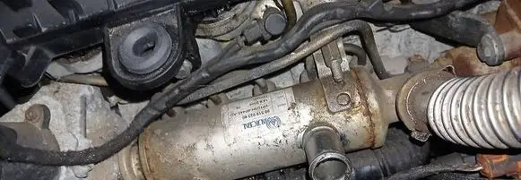 Peugeot 1007 EGR valve cooler 9651902380
