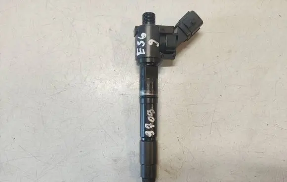 Fuel injector