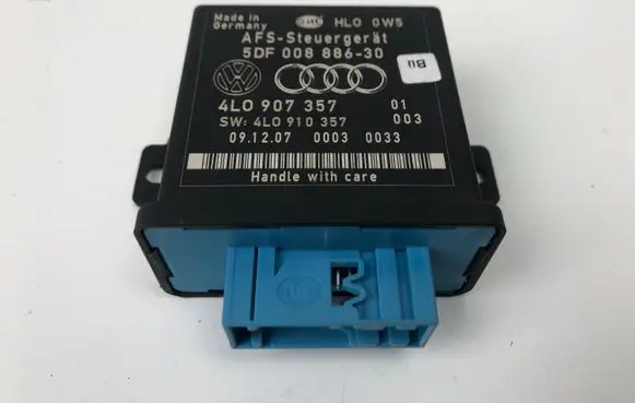 Audi Q7 4L Light module LCM 4L0907357 4L0910357 5DF00888630