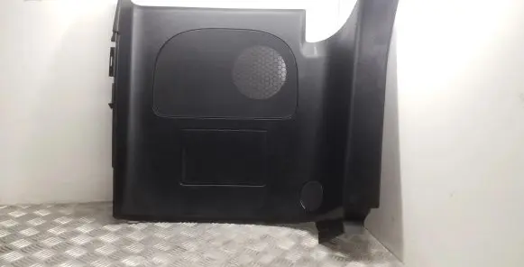 Audi TT TTS Mk2 Trunk separation 8J7867478