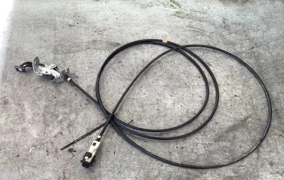 Toyota Corolla E120 E130 Fuel cap flap release cable 