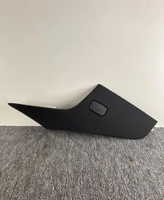 Mercedes-Benz CLS C218 X218 (C) pillar trim A2186903800