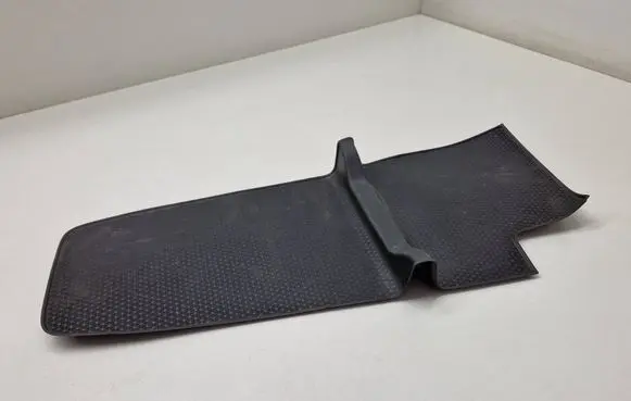 BMW 2 Active Tourer U06 Glove box pad 9496940