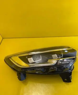 Renault Kadjar Headlight/headlamp 260109679R