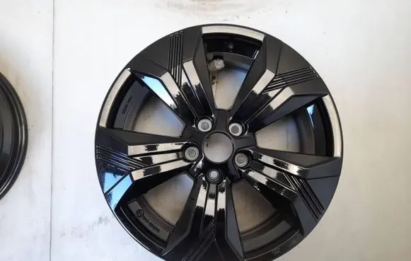 Nissan X-Trail T32 R18 alloy rim KB4096R302BZ