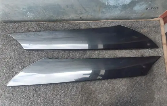 Jaguar XJ X351 Windshield/front glass wiper blade AW932914