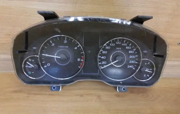 Subaru Outback Speedometer (instrument cluster) 85003AJ50 85003AJ500