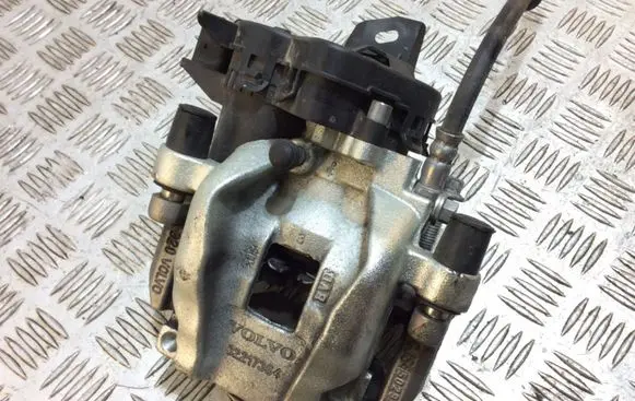 Volvo XC90 Rear brake caliper 32217364 31687555