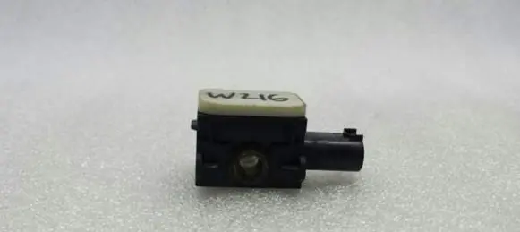 Mercedes-Benz S W221 Airbag deployment crash/impact sensor A0038202926