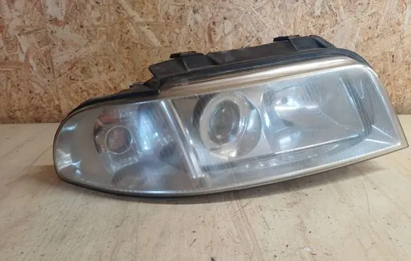 Audi A4 S4 B5 8D Headlight/headlamp 8D0941004AK 1853675100