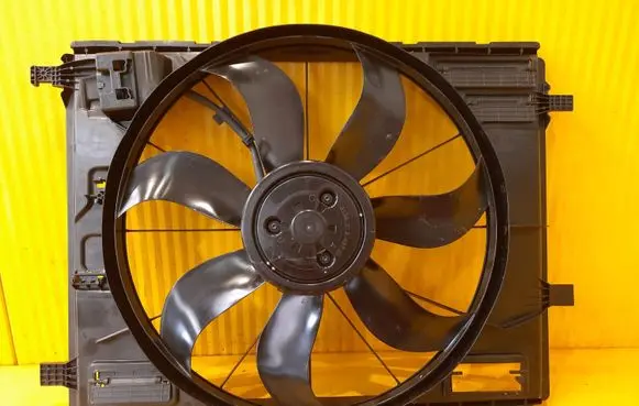 Mercedes-Benz C W206 Electric radiator cooling fan A0999060202