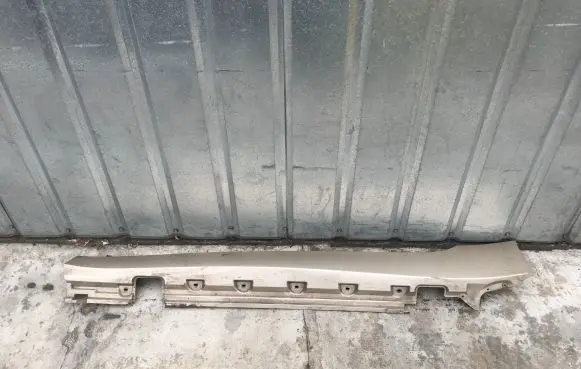 BMW Z4 E89 Sill 7192057