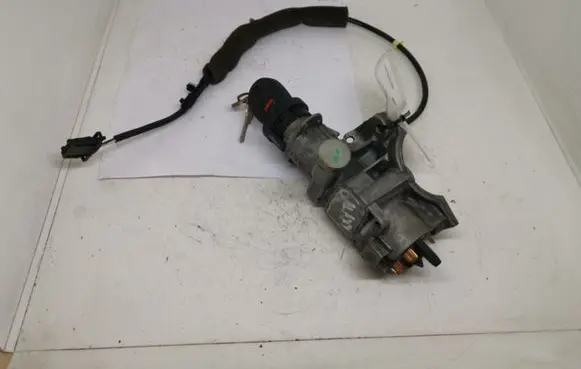 Ford Galaxy Ignition lock 4B0905851B