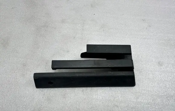 Audi A8 S8 D4 4H Front passenger seat rail 4H0881350