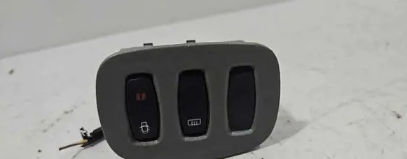 Opel Vivaro Central locking switch button 