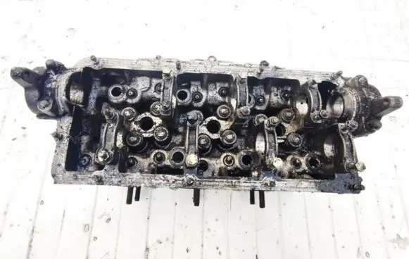 Audi A4 S4 B5 8D Engine head 059103373d