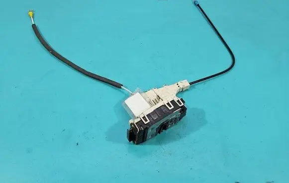 Volkswagen Crafter Front door lock A9067201735 IMPRK1507107