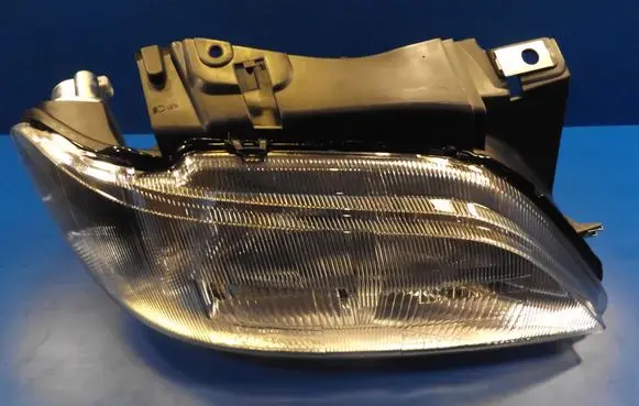 Citroen Xsara Headlight/headlamp 712375601129 LPD641