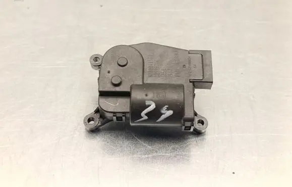 Volvo XC40 Air flap motor/actuator 32226714