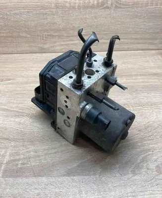 Toyota Corolla E120 E130 ABS Pump 895410F010 0265950130 0265225284