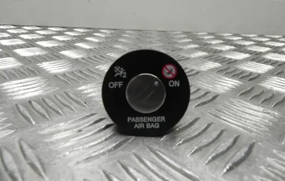 Hyundai i40 Passenger airbag on/off switch HEK T2319