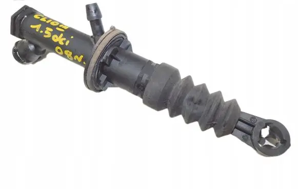 Renault Clio III Clutch master cylinder 8200436137