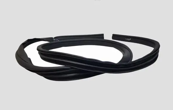 Ford Focus Rubber seal front door (on door)