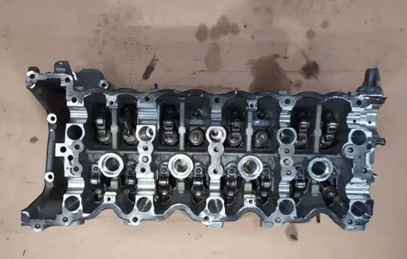 Mercedes-Benz CLS C218 AMG Engine head A2780162701