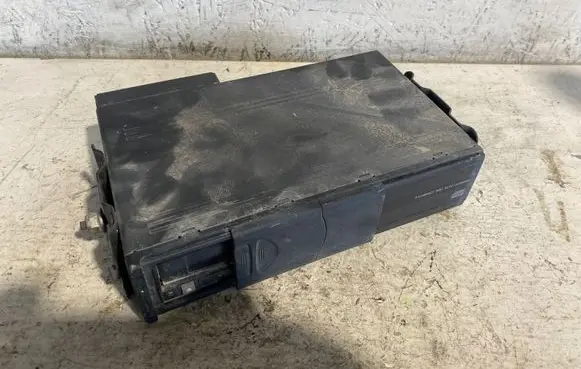CD/DVD changer