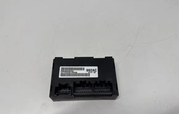 Dodge RAM Transfer box differential control unit P68483992AC