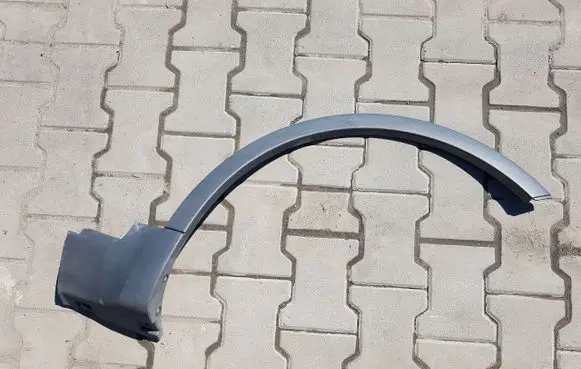 Ford Kuga I Front arch trim 8V41S16D238A