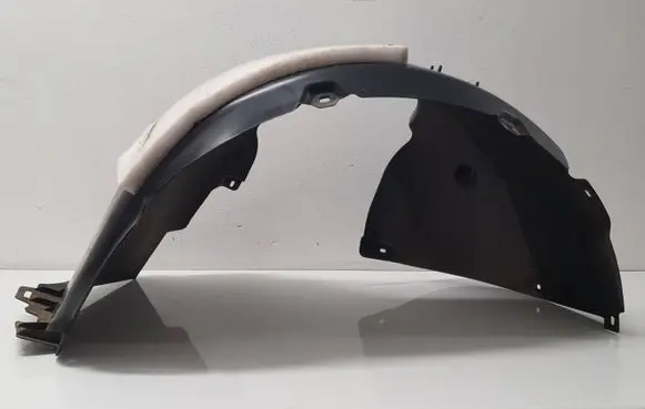 Volkswagen Golf Sportsvan Front wheel arch liner splash guards 5G0805978 5G0805970
