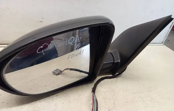 Nissan Qashqai+2 Front door electric wing mirror E11026202 E11036202