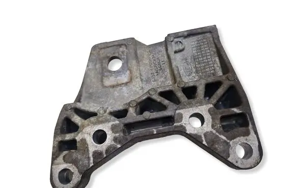 Land Rover Discovery Sport Engine mounting bracket GJ326P096AE
