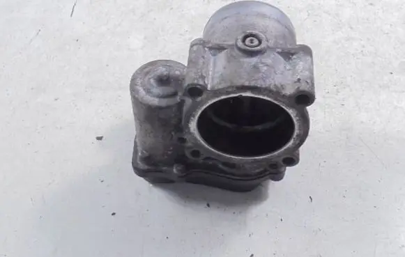 Skoda Fabia Mk2 (5J) Electric throttle body valve 03C133062C