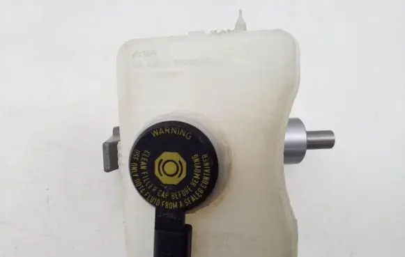 Audi A4 S4 B8 8K Master brake cylinder 8K0611301A