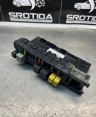 Mercedes-Benz C W203 Comfort/convenience module 2035452401 5DK00848641