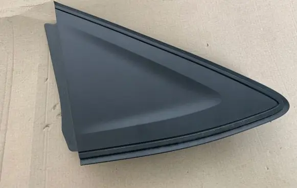 Renault Kangoo II Front arch trim 