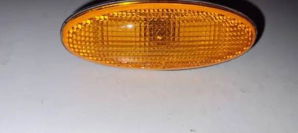Ford Ranger Front fender indicator light XM3415A201AA 4004942