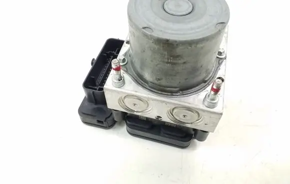 Toyota Verso ABS Pump 440500F120
